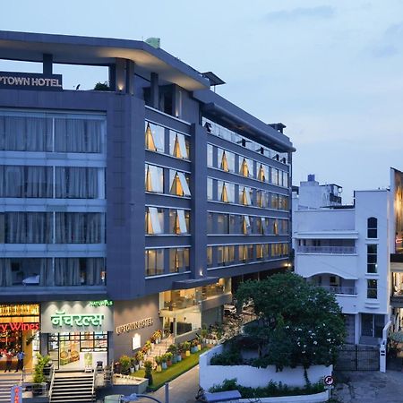 Uptown Hotel Nagpur Exterior foto